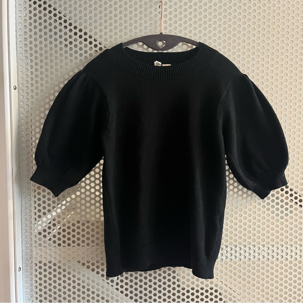 Moth by Anthropologie Crew Neck Puffed Sleeve Sweater Size Small in Black